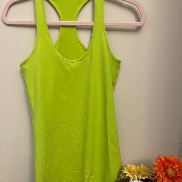 Green Lululemon Tank Top Size 8 - Picture 1 of 1